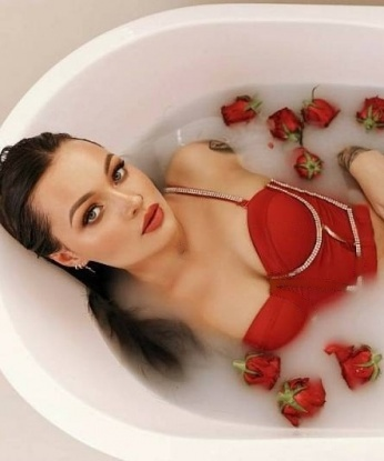 Анкета проститутки Ничка - Фото 1, Казмааул, 25 лет, №1584
